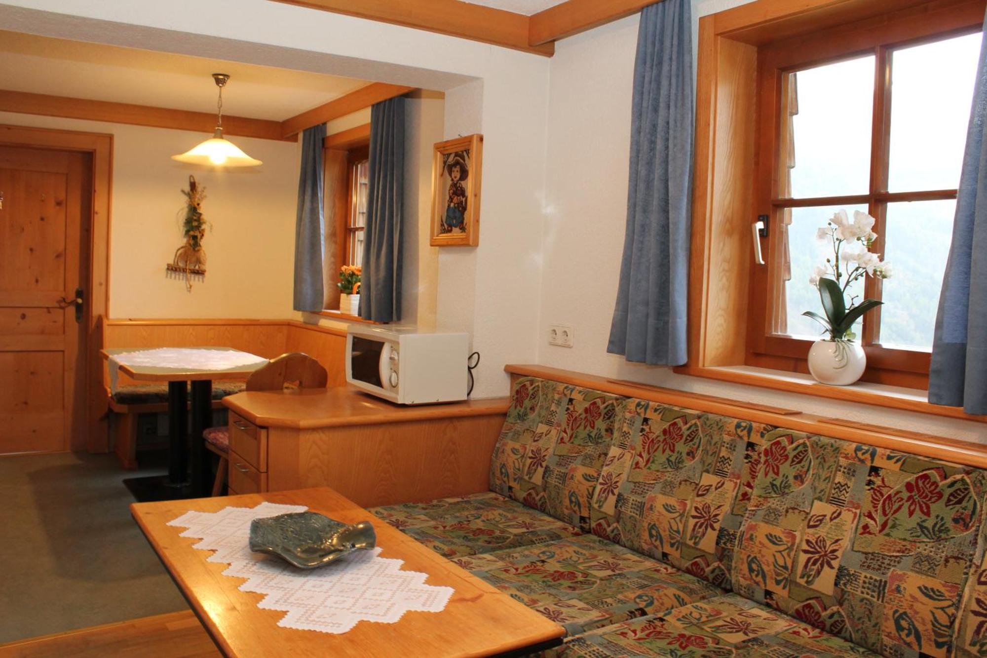 Lampeterhof Apartment Matrei in Osttirol Bagian luar foto