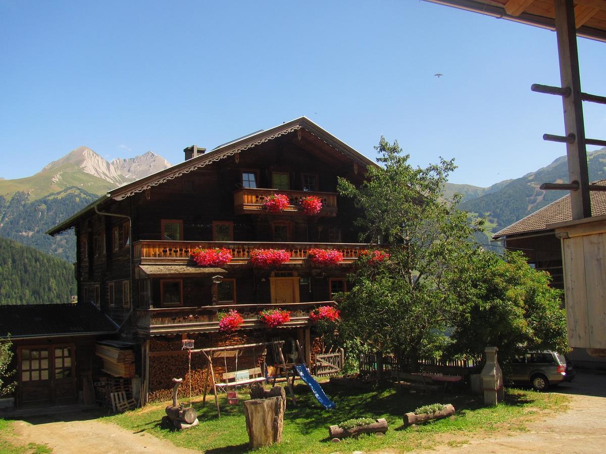Lampeterhof Apartment Matrei in Osttirol Bagian luar foto